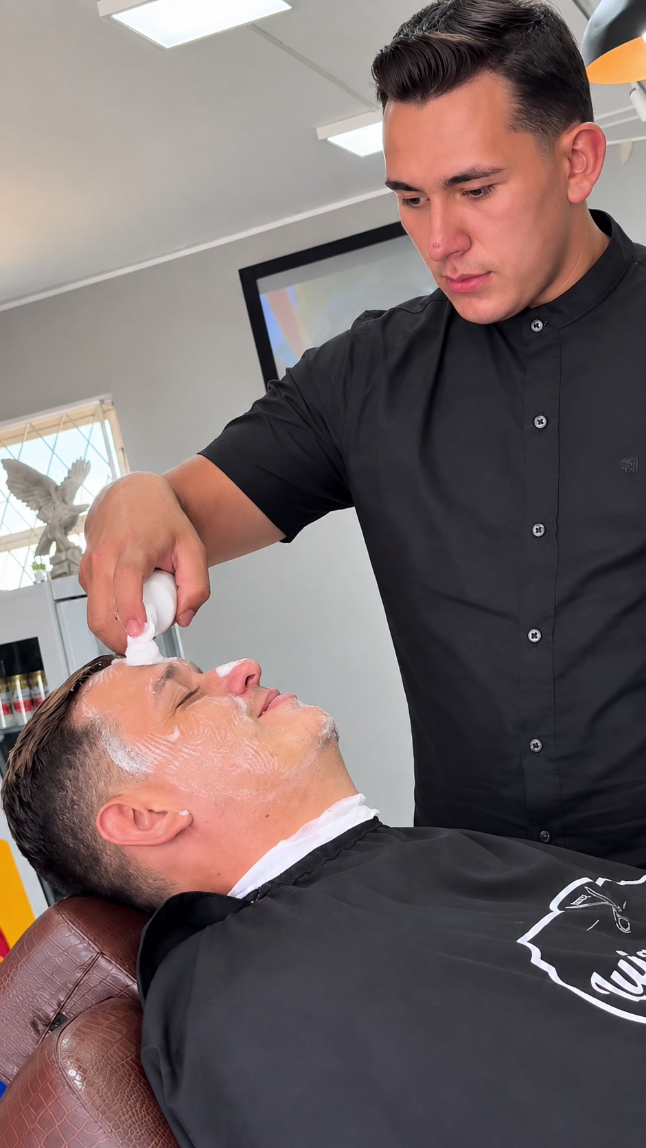 Cuidado do rosto durante o atendimento